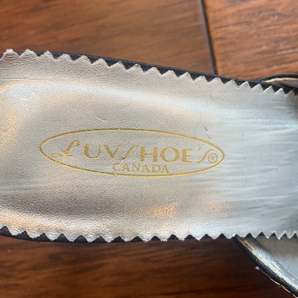 VINTAGE Embroidered Mule shoe - Picture 3 of 8